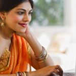 જમાના પ્રમાણે અપડેટ રહેવું એટલે શું ? 3 kp woman1