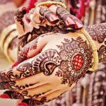 મહેંદીનો રંગ ઘેરો લાવવા ટ્રાય કરો આ ઉપાયો 6 kp mahendi 3