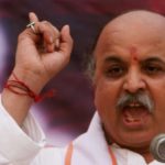 પ્રવીણ તોગડિયાની ગાડીનો ટ્રક સાથે અકસ્માત, હત્યાના પ્રયાસનો તોગડિયાનો દાવો 2 kp pravin togadia