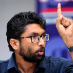 વડગામને અછતગ્રસ્ત જાહેર નહીં કરાતાં મેવાણી લાલઘૂમ 2 kp.comjignesh mevani