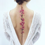 બેસ્ટ સ્પાઇન ટેટૂ આઇડિયાઝ 3 KP.com Spine Tattoo 01