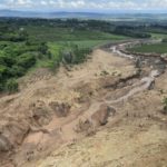 કેન્યામાં વિનાશક આફત : ભંયકર દુકાળ અને ડેમ તૂટી પડતા ૪૧ના મોત 2 kp.comkenya