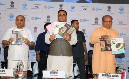 CM at Mahatma Mandir WED e1528201938779