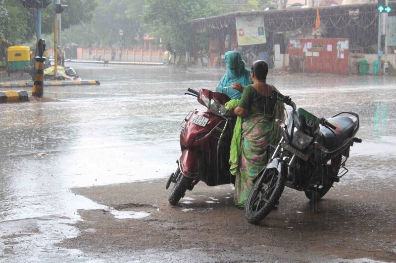 Rain In Ahmedabad e1535048939391