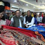 ખાદી ગ્રામોદ્યોગ ભવન અને મ્યુઝિયમનો શિલાન્યાસ થયો 2 gandhi jaynti rupani