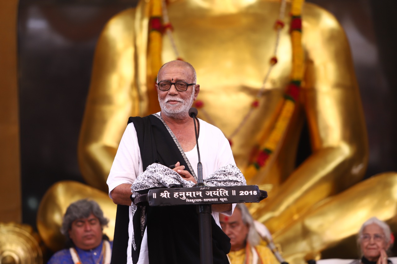 શ્રી હનુમંત જન્મોત્સવના ઉપલક્ષ્યમાં મોરારિબાપુ દ્વારા વિવિધ એવોર્ડ પ્રદાન કરવામાં આવશે  1 Moraribapu Hanuman
