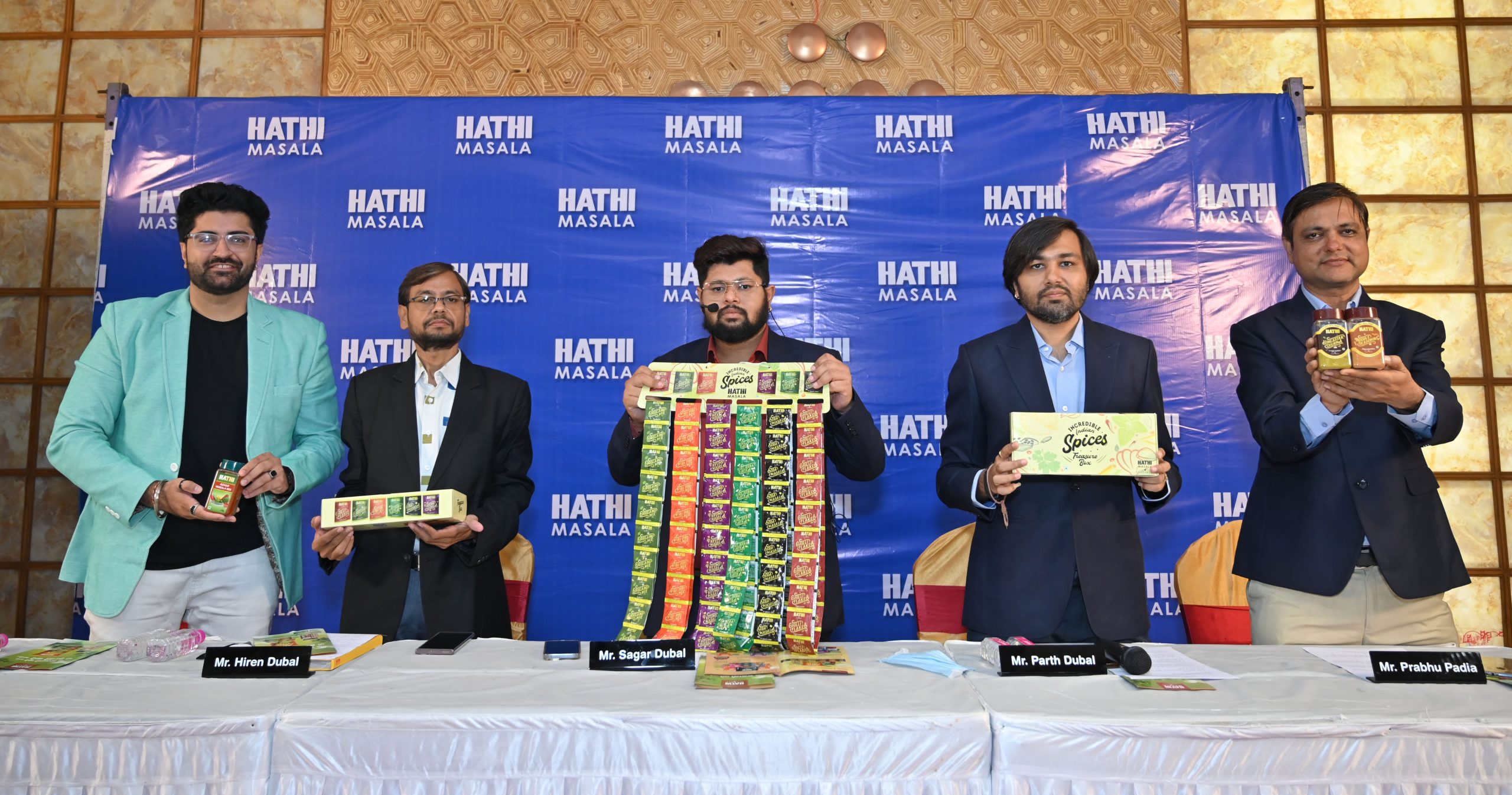 હાથી મસાલા દ્વારા ભારતમાં સૌ પ્રથમવાર એકસાથે ૧૧ નવી પ્રોડક્ટ લોન્ચ 1 DSC 6698 scaled