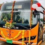 મેયર હિતેષભાઈ મકવાણાના વરદહસ્તે ગાંધીનગર- અમદાવાદ વચ્ચે ઈ- બસ સેવા શરૂ કરવામાં આવી 2 File 01 Page 15