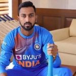 ૧૦માં ૨ વાર ફેલ, ફાડ્યો નોકરીનો કોલ લેટર, ક્રિકેટમાં કિસ્મત ચમકી, ઓલરાઉન્ડર વિષે જાણો 2 File 01 Page 19