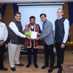 <strong>ગણપત યુનિવર્સિટી, ફેરલેઈ ડિકિન્સન યુનિવર્સિટી-યુએસએ અને એનકે ટેક્નોલેબ્સ વચ્ચે ટ્રાઇ પાર્ટી એમઓયુ પર હસ્તાક્ષર</strong> 3 Pic 1