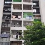 સુરતમાં નવમાં માળે ઘરનો દરવાજો લોક થઇ જતા મહિલા ફસાઈ 2 File 02 Page 09