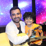 અમદાવાદના ફ્રેન્ડશિપડેના દિવસને મ્યુઝિક કોન્સર્ટ થકી રાજીવ રાજાએ યાદગાર બનાવ્યો 2 Untitled 1