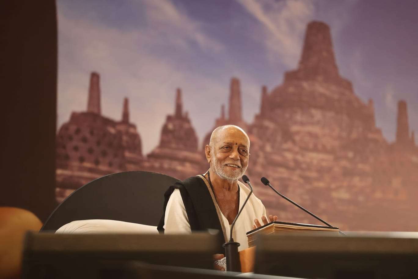 morari bapu 3