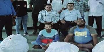 Rajkot Police arrests 2 with ganja worth more than 5 lakhs