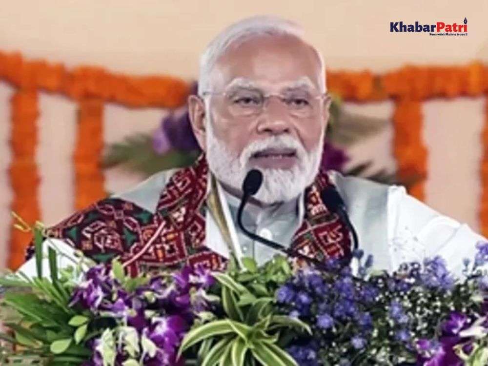 મહારાષ્ટ્રના વર્ધામાં વિશ્વકર્મા યોજનાની પ્રથમ વર્ષગાંઠે વડાપ્રધાન મોદીએ કોંગ્રેસ પર આકરા પ્રહાર 1 Prime Minister Modi attacked the Congress on the first anniversary of Vishwakarma held in Wardha, Maharashtra