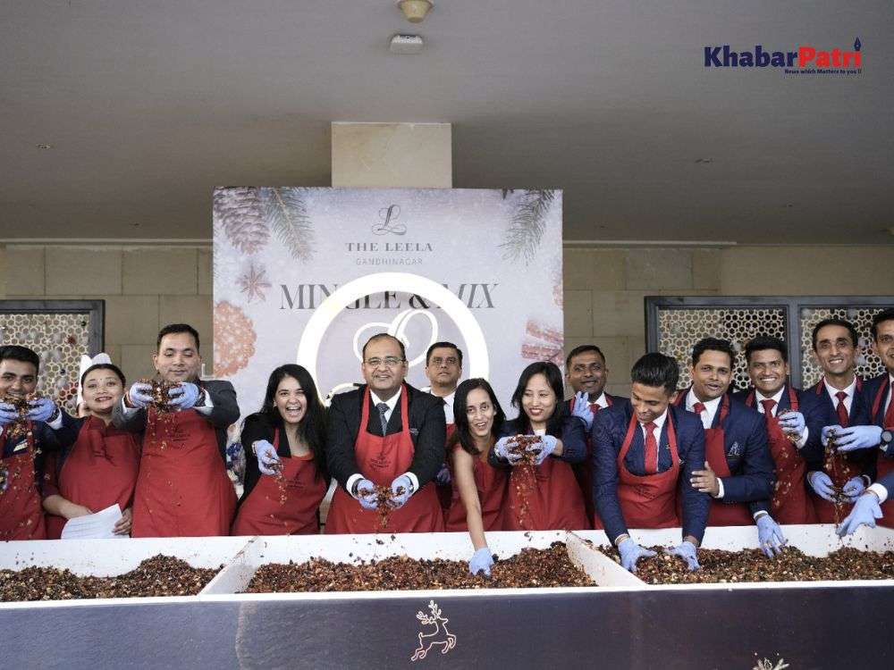 ધ લીલા ગાંધીનગર દ્વારા મહેમાનો સાથે ‘કેક મિક્સિંગ સેરેમની’નું આયોજન 1 the leela