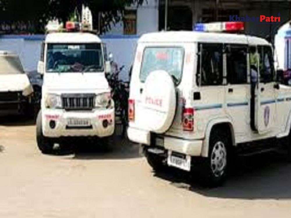 મહિલાએ 7 વર્ષના બાળક સાથે ત્રીજા માળેથી પડતુ મૂક્યું, સાસરી પક્ષ સામે નોંધાવાઈ ફરિયાદ 1 amd 1