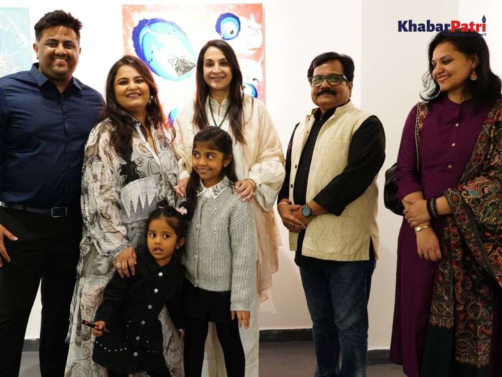 ઉંમર નાની પણ પ્રતિભા મોટી: માત્ર 3 અને 8 વર્ષની બાળકીઓએ બનાવેલા પેઈન્ટિંગ્સનું પ્રદર્શન યોજાશે, જુઓ સ્થળ અને તારીખ 1 art