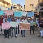 સ્વદેશી જાગરણ મંચ દ્વારા અમદાવાદમાં ઓનલાઈન માર્કેટિંગ વિરુદ્ધ જનજાગૃતિ રેલી કાઢવામાં આવી 3 swadeshi