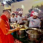 મહાકુંભ બાદ અદાણી જૂથ જગન્નાથ પુરીની રથયાત્રામાં સેવારત, આધ્યાત્મિક ભારત પ્રત્યે અદાણી જૂથનો વિશાળ દ્રષ્ટિકોણ 5 Adani Foundation Rathyatra Jagganath Puri