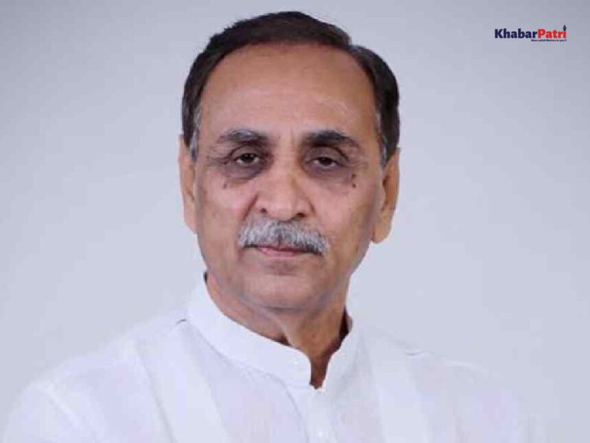 અમદાવાદ પ્લેન ક્રેશ: પૂર્વ મુખ્યમંત્રી વિજય રૂપાણીના નિધનની સત્તાવાર પુષ્ટિ થતાં ગુજરાતમાં શોકનો માહોલ 1 Rupani