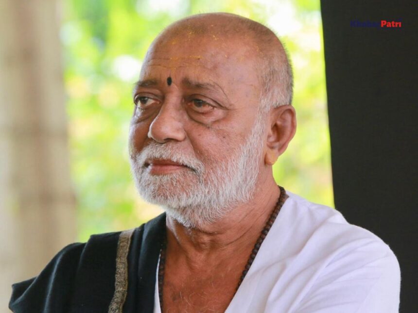 એર ઇન્ડિયાની વિમાન દુર્ઘટનામાં મૃત્યુ પામેલાઓને મોરારીબાપુની શ્રધ્ધાંજલિ અને એકાવન લાખની સહાય 1 morari bapu