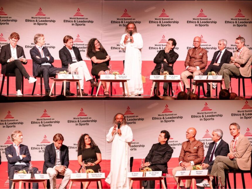 ગુરુદેવ શ્રી શ્રી રવિશંકરએ WFEBની 7મી ‘વર્લ્ડ સમિટ ઓન એથિક્સ એન્ડ લીડરશિપ ઇન સ્પોર્ટ્સ’માં વૈશ્વિક સંવાદનું નેતૃત્વ કર્યું 1 Ravishankar
