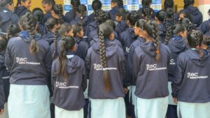 ડ્રીમ ફાઉન્ડેશનની હૂંફ શહેરી સિમાડાઓ વટાવી ગ્રામ્ય વિસ્તારમાં પહોંચી 6 WhatsApp Image 2025 11 21 at 12.02.54