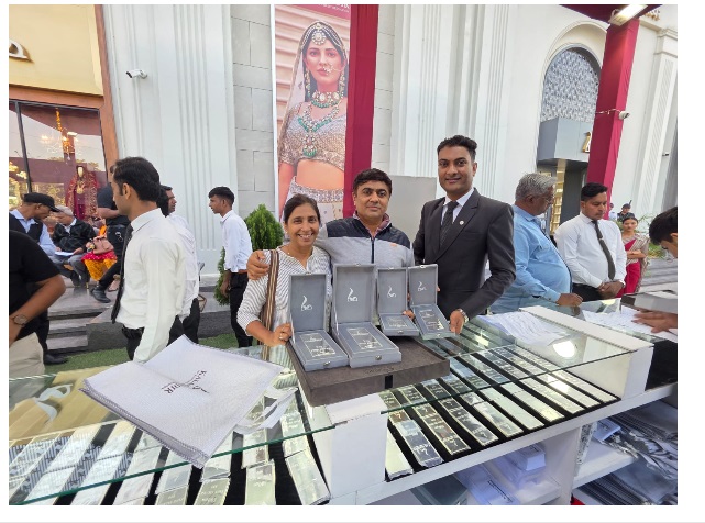 કલામંદિર જ્વેલર્સ દ્વારા 500 કિલો ચાંદીની ડિલીવરી 1 11KALAMANDIR