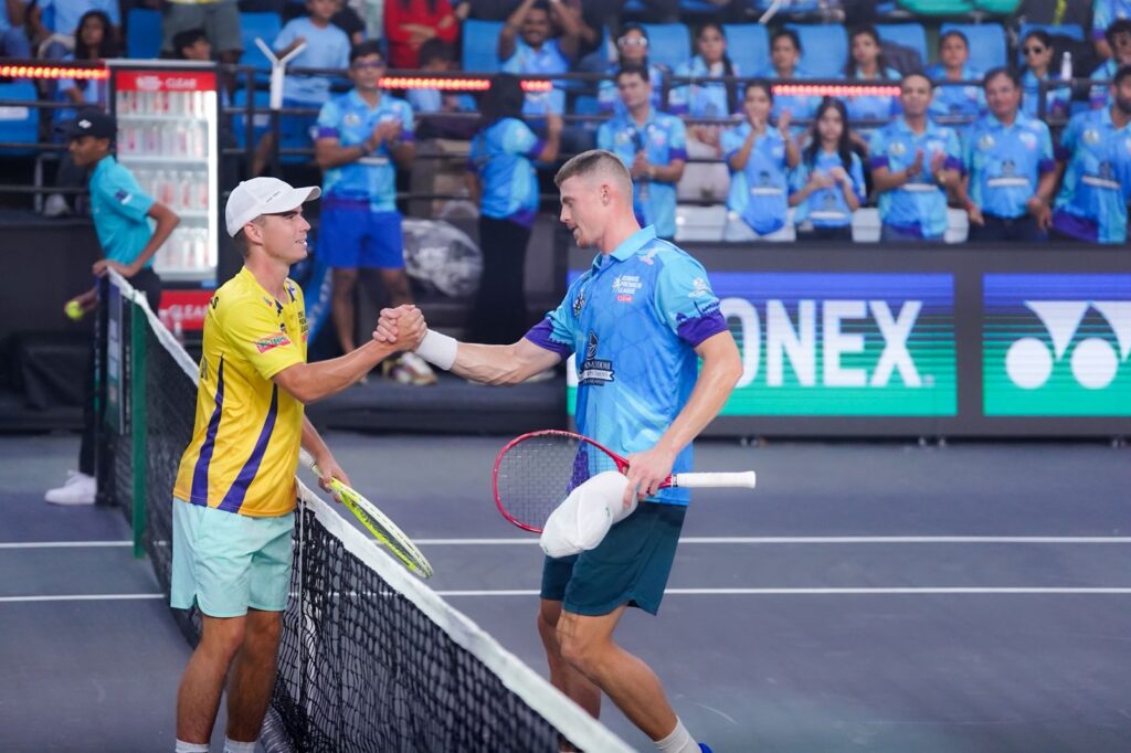 યશ મુંબઈ ઇગલ્સ સામે એસજી પાઇપર્સની હાર, TPL 7ના રોમાંચક બીજા દિવસે ટેનિસ કોર્ટ પર દિલ્હી એસિસનો દબદબો 8 WhatsApp Image 2025 12 11 at 10.37.51