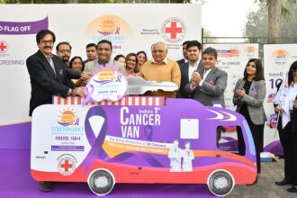 Jenburkt Asha Van with CM Ashish Bhuta